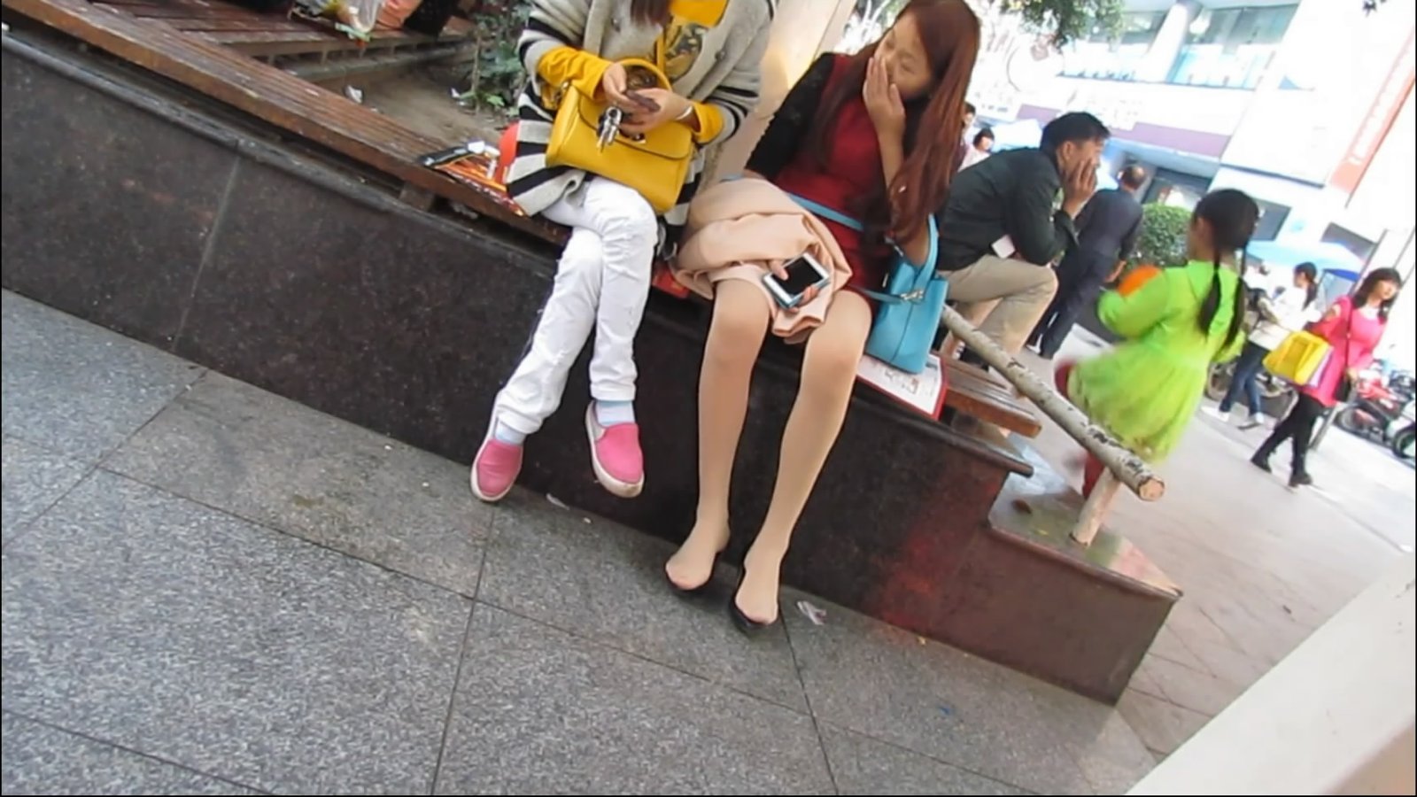 streetsnapshoep[00 00 29][20181210 204145 8]